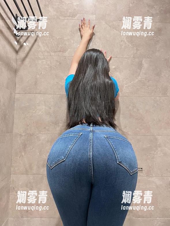 微密圈 - 逃离现实！120斤的小王同学的网吧奇遇图集，高清无死角！