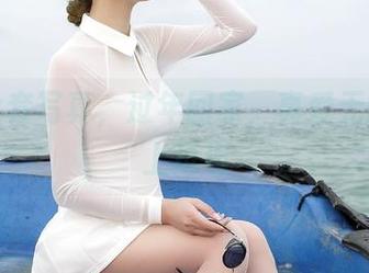 爱丝全套写真，过年回家，真爱无暇再加上逗趣