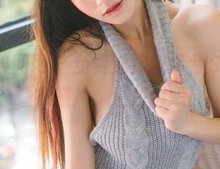 GIRLT果团网 – 免费送你何梦兮Stacy的睡衣照片，还包邮哦！