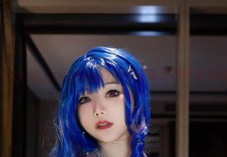 好吧,Kitkat Cosplay的香草写真让我怀疑美图的标准