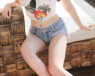 MyGirl美媛馆 – 小海臀rena又来啦～这图包里的原图让我想起了当年的青春，少女心炸裂！