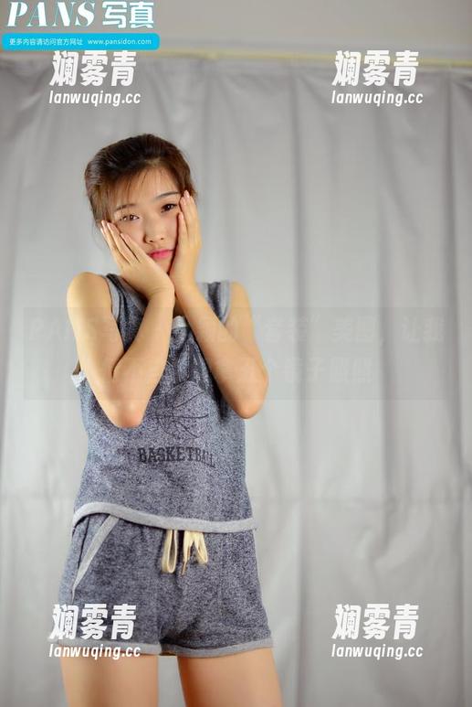 PANS写真 - 小颖的“套装”美图，让我情不自禁想拿五个镜子照照