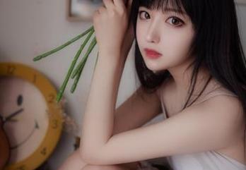 哇哦，Shika小鹿鹿套装在网盘里随便翻，看着看着我都想穿了！