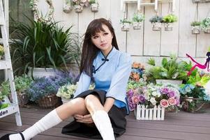 UGirls尤果网 – 禅叽zankii的空姐：私房插曲，原图意外的美好？