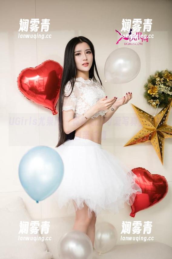 UGirls尤果网 - 霓梓心的可爱写真，脑补请自带滤镜