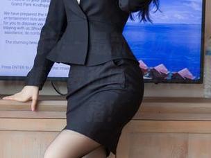 XIAOYU语画界 – 最新登场，苏曼兮的甜心套图，比糖还要甜哦，记得吃完别舔手指！