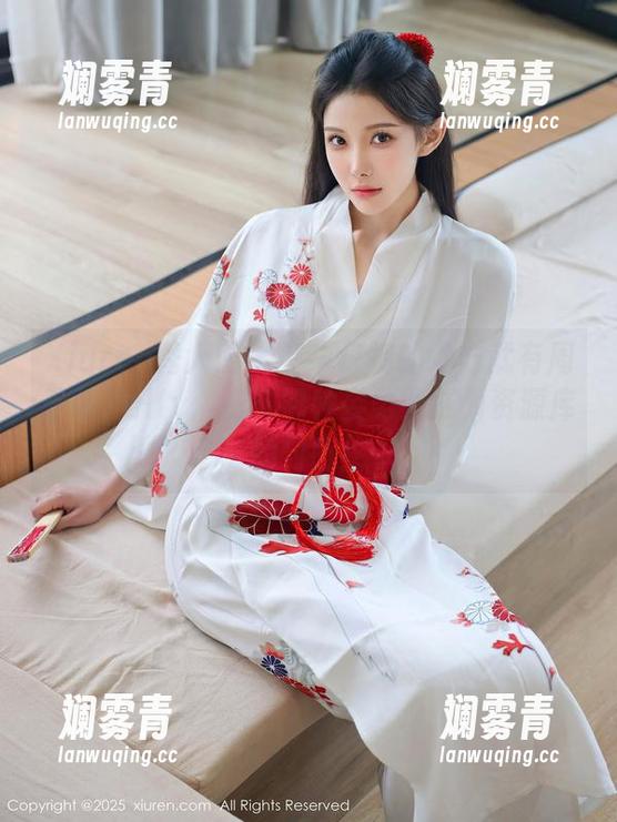 Xiuren秀人网 - 有牛仔裤的地方就有周于希Sally：测测哪种姿势能成为资源库的封面！