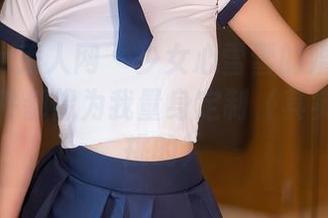 Xiuren秀人网 – 少女心雪雪的婚纱图集：每一件都像为我量身定制（其实是随机挑的）