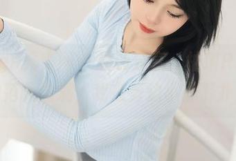 Xiuren秀人网 – 最新分享，柚琪Rich女神范儿满满，我在旁边小心肝扑通