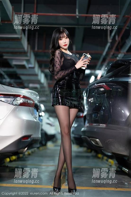 Xiuren秀人网 - 藏在雪瑞Lisa全套写真里的双人，偷喝了几杯春日的轻盈？