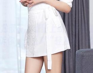 YouMi尤蜜荟 – 最新上线！乔雅冰用她的美图告诉你，什么叫“轻熟女”的日常。