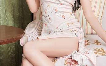 YouMi尤蜜荟 – 戴渃欣的双马尾，让美图包多了点神奇与搞怪！