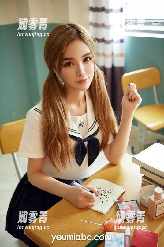 YouMi尤蜜荟 - 白亦Ada的写真，甜蜜得像糖霜拿铁！