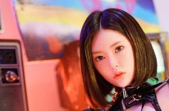 本以为是普通日常，Yuka(유카)的作品却让我沉迷不已。