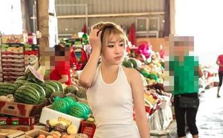 aiss – 职业装下的欣杨：那些私房图片就别提了…分分钟晒成经典