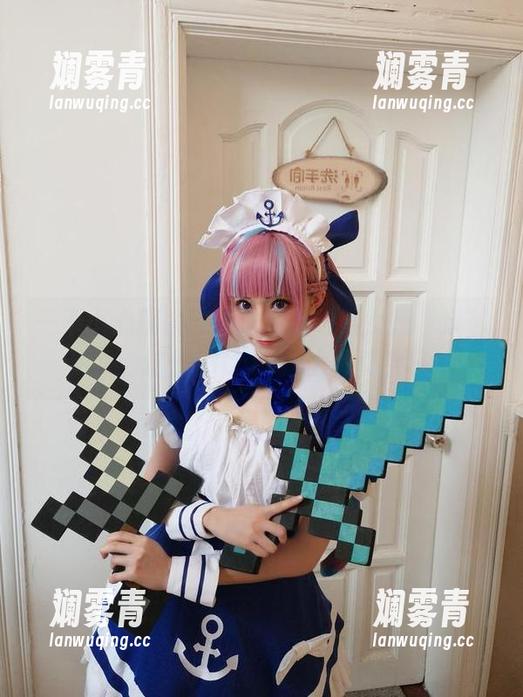 一不小心就被网盘里的运动服女孩“绿”到了，这位kitaro绮太郎真会玩。