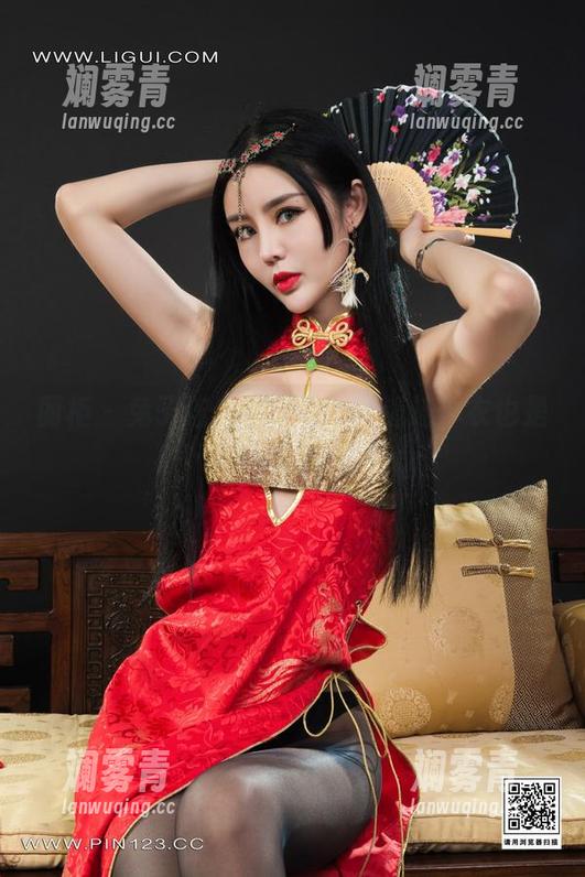 丽柜 - 兔子连体衣图包：难道连体衣也是一种生活态度？