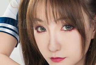 丽柜 – 女仆风的露露写真，偏偏就爱撩动心弦