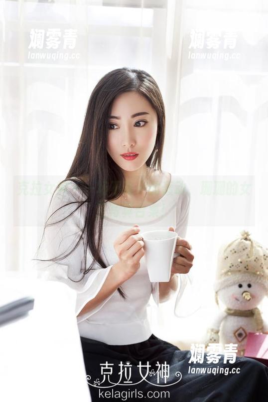克拉女神 - 一场不算小的轰动，珊珊的女王写真合集！