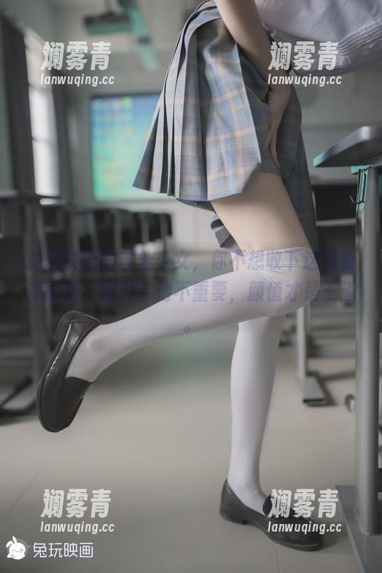 兔玩映画的吉他少女，你不想收下这免费套图吗？我说吉他不重要，颜值才是王道。