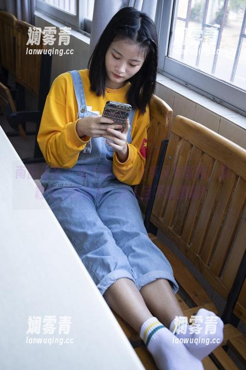 南国足艺 - 这次琳琳的分享又有新意，挑鞋与美脚组合，让人目不暇接啊！