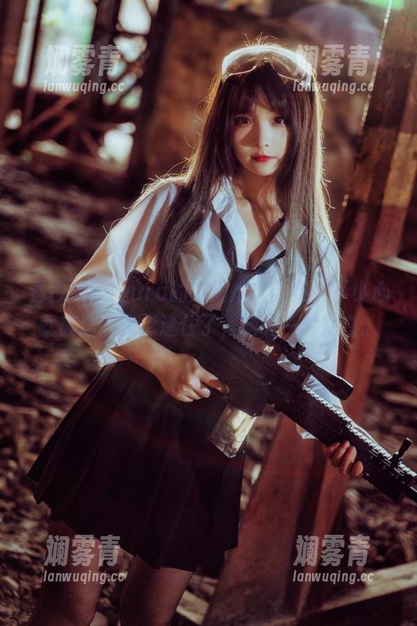 古川kagura 看古川kagura的东湖烟火全集,不小心就被这些光点迷住了,脑袋一片空白。