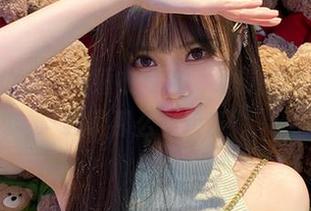 大肉丸Amiee睡衣写真，免费的照片竟然藏了那么多欢乐！