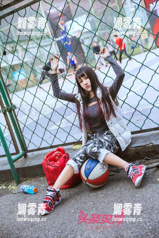 头条女神 - 网盘里的秘密：尹菲与她的死库水游戏