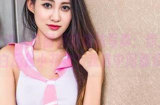 头条女神 – 李丽莎的棉袜写真：你是喜欢洁白还是小花款？我选中间那双！