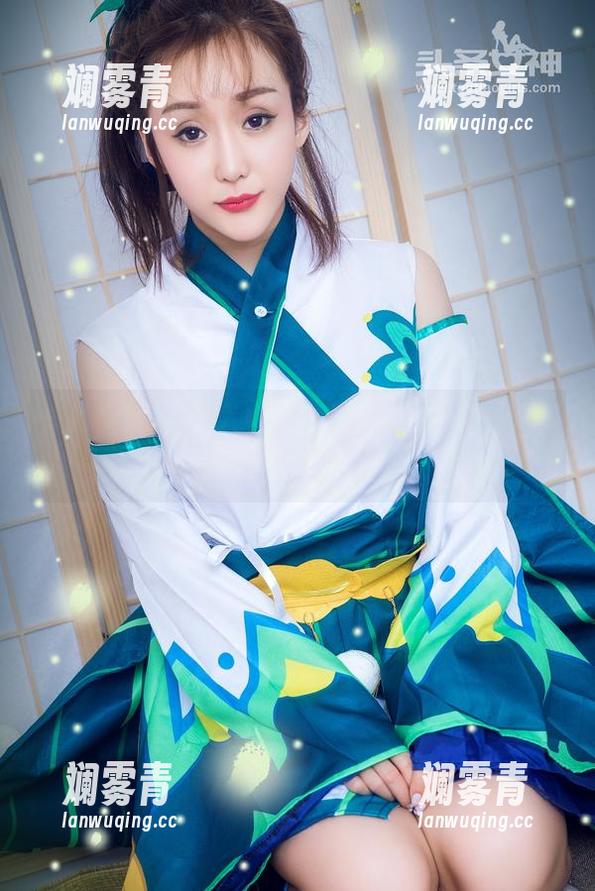 头条女神 - 潮人小魔仙的日常合集！梁芮溪带你“巴拉巴拉”！