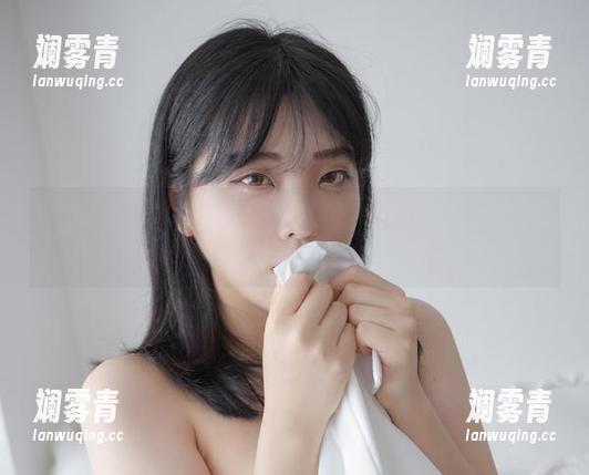 逃出无圣光的束缚，宋哈娜的DJAWA图包，倒是意外的舒适