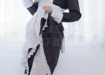 少女秩序 – 小葵在泳衣里游来游去，真是个尤物，赶紧下载她的写真集！