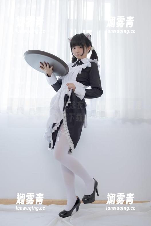 少女秩序 - 小葵在泳衣里游来游去，真是个尤物，赶紧下载她的写真集！