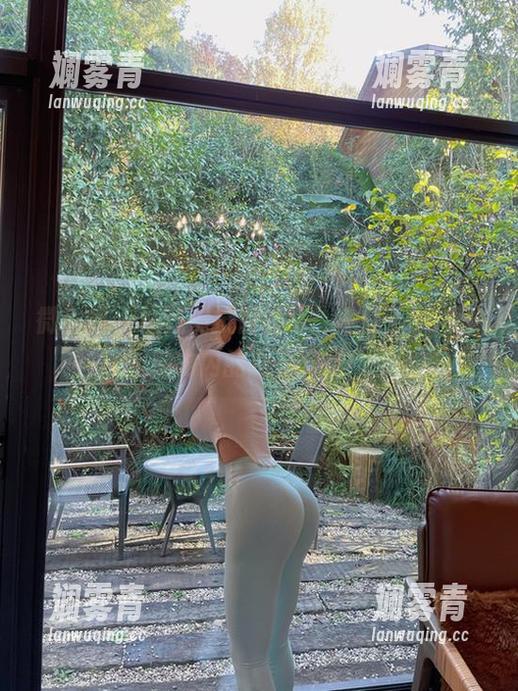 微密圈 - 让我们拭目以待，左公子666最细内内的高清下载！