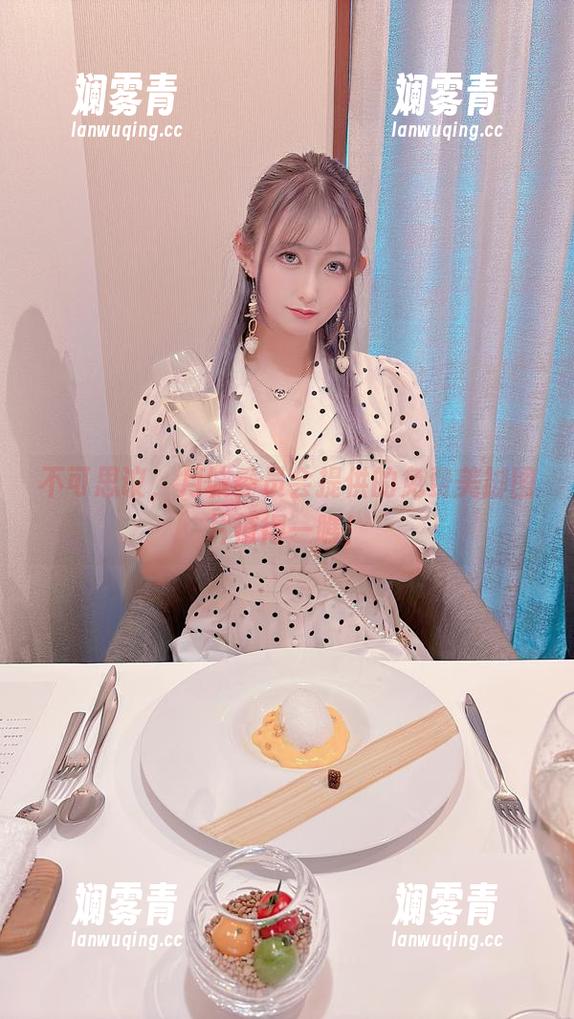 不可思议，月城委员会提供的免费美脚图片值得一瞧！