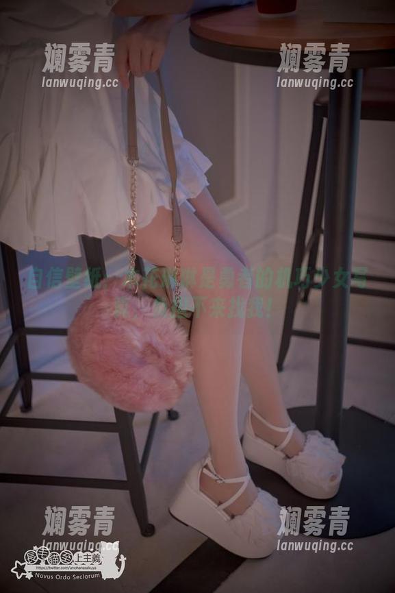 自信壁纸：木花琳琳是勇者的机巧少女写真，负担不来找我！