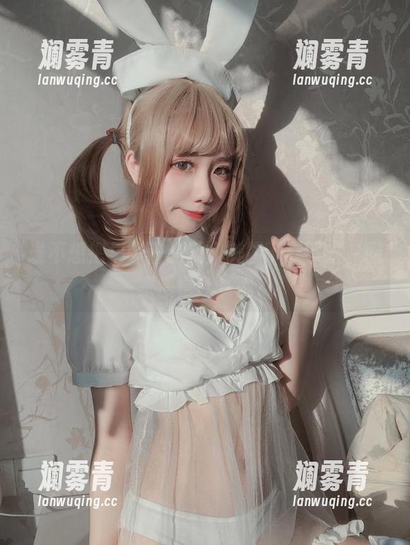 谁不想把果咩酱的双人美图下载下来，回家慢慢欣赏呢？