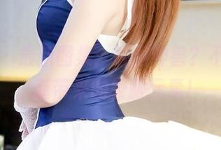 果团网 – 最新图集：校园神兽？不，是龚玥菲带来的校服元素！