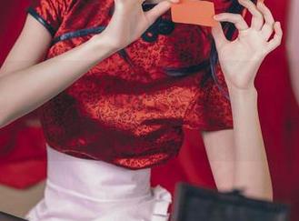 想不想下载点醉人的美图？水淼aqua的NIKKE毒蛇随便戳一下！