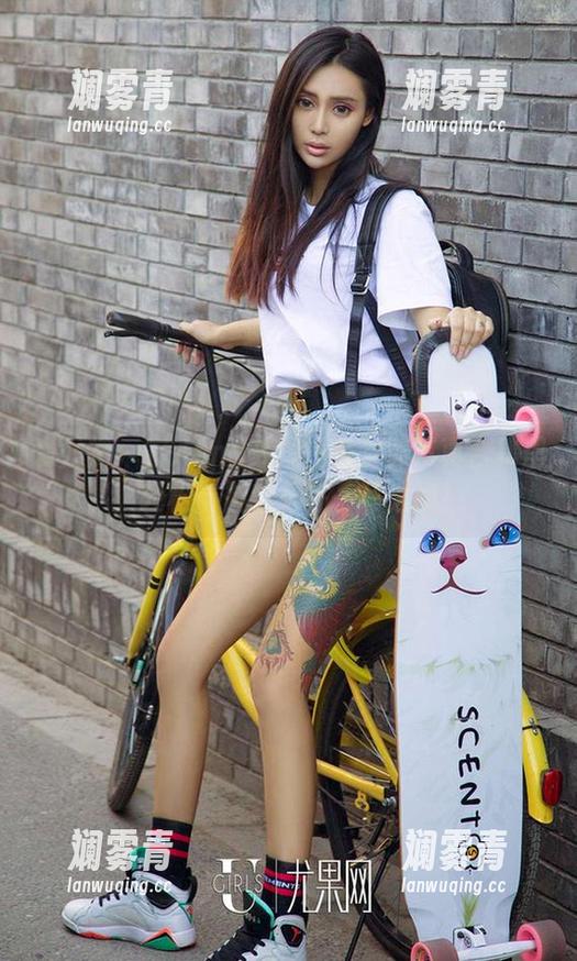 爱尤物 - 在Anna苏拉的兔女郎写真合集里，轻松与魅惑只在一耳之间！