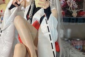 喔，这个图包用体操服包裹着白栎Shirly的另一面，真好看