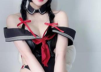 眼酱大魔王w的豹纹写真，嗨到不行的野性风格