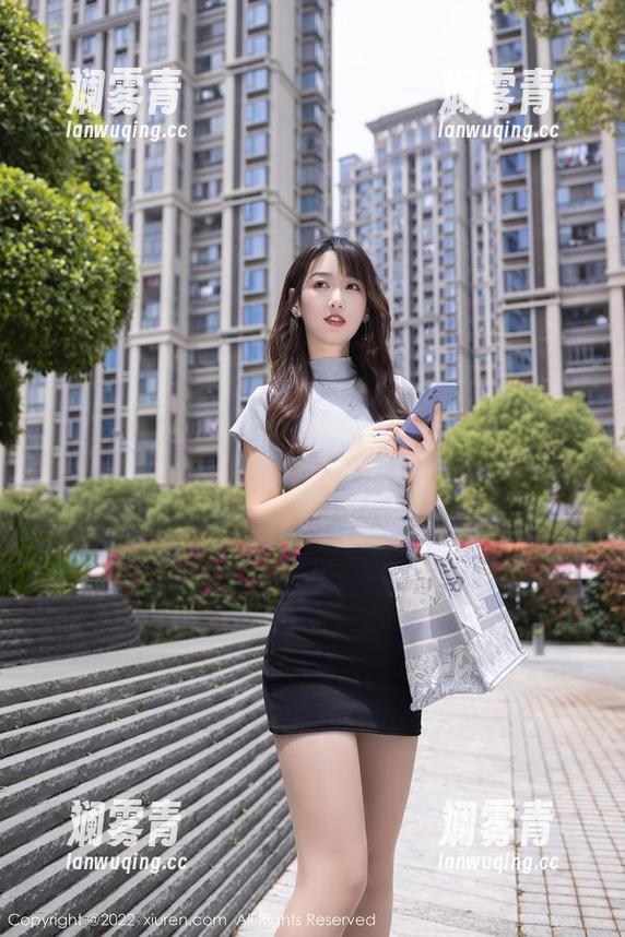 秀人网 - 写真里区静瑶与古怪教室，一种不按常理出牌的学习方式。