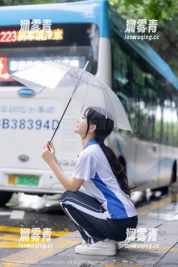 秀人网 - 每一展示，夏晓Maggy黑丝全套写真都在无声挑衅我的理智。