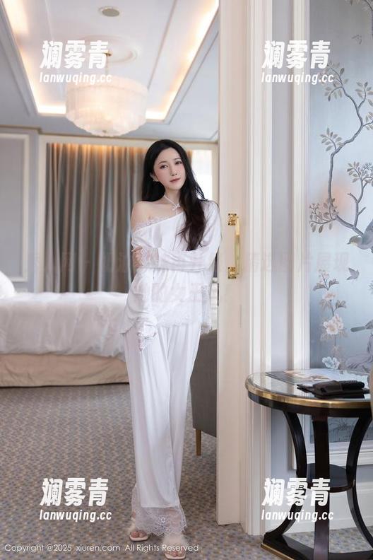 秀人网 - 奶油妹妹再升级，精选图片展现她的女王风！