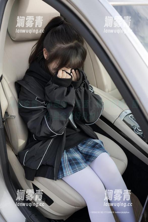 紧急企划 - 小恩的‘灵活’瑜伽福利：图片里全是好身材！