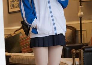 紧急企划 – 校服中的小恩，最新美图更新，谁能抵挡这种气质呢？