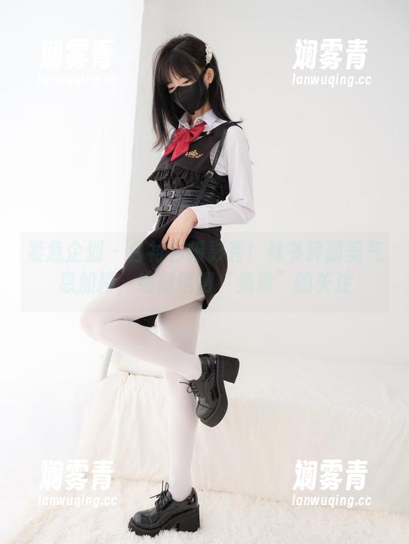 紧急企划 - 白衬衫摄影秀！林书辞甜美气息加持，绝对值得“免费”的关注