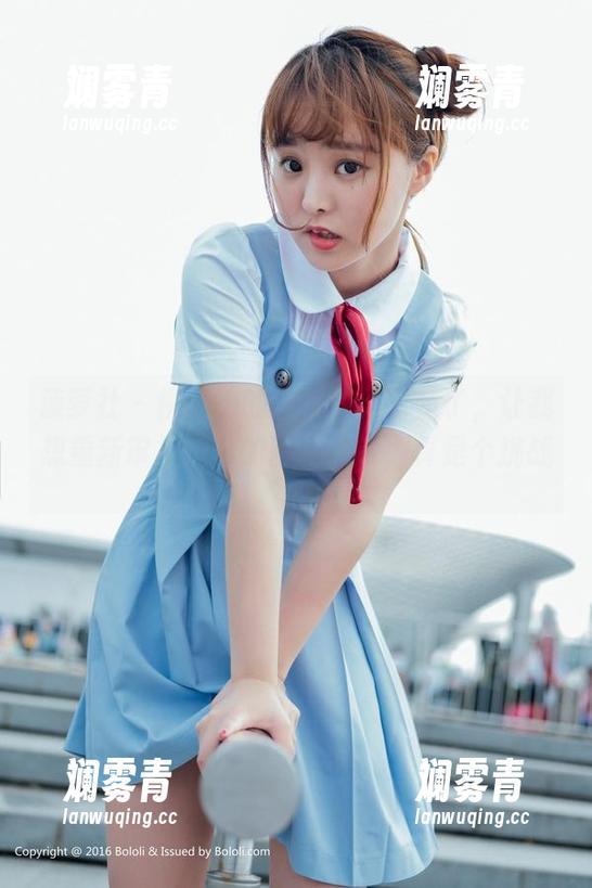菠萝社 - 柳侑绮的睡衣写真看多了，让我想重新审视自己的卧室壁纸，真是个挑战。