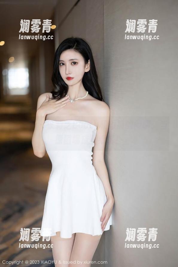 语画界 - 徐莉芝Booty和短裤的闲聊：当原图墙成壁纸时！